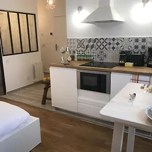la-suite-a-leon-lyon-garibaldi.hotels-rhonealpes.com/